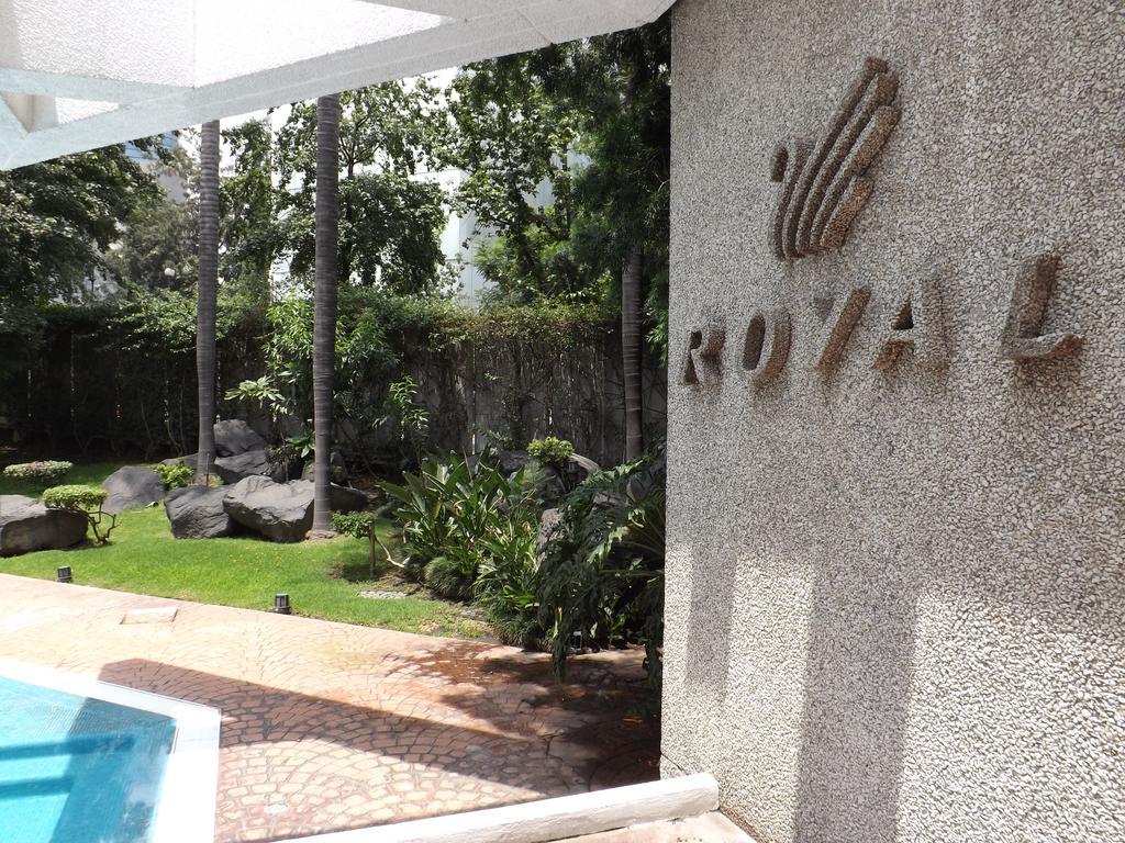 Hotel Royal Pedregal Città del Messico Esterno foto The entrance of the hotel